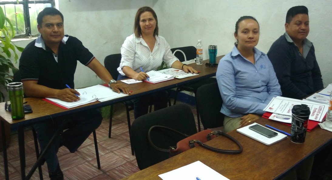 Curso Administración de Cobranzas, presentado a Lonas Industriales de Occidente, S.A. de C.V.